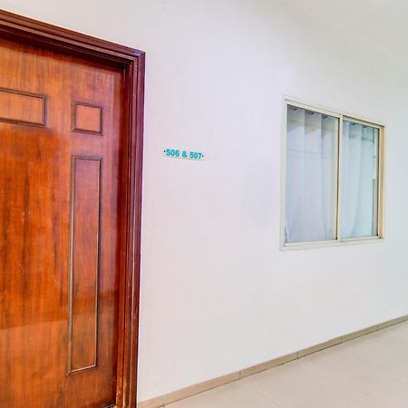 Super Hotel O Indraprasth Indore Buitenkant foto