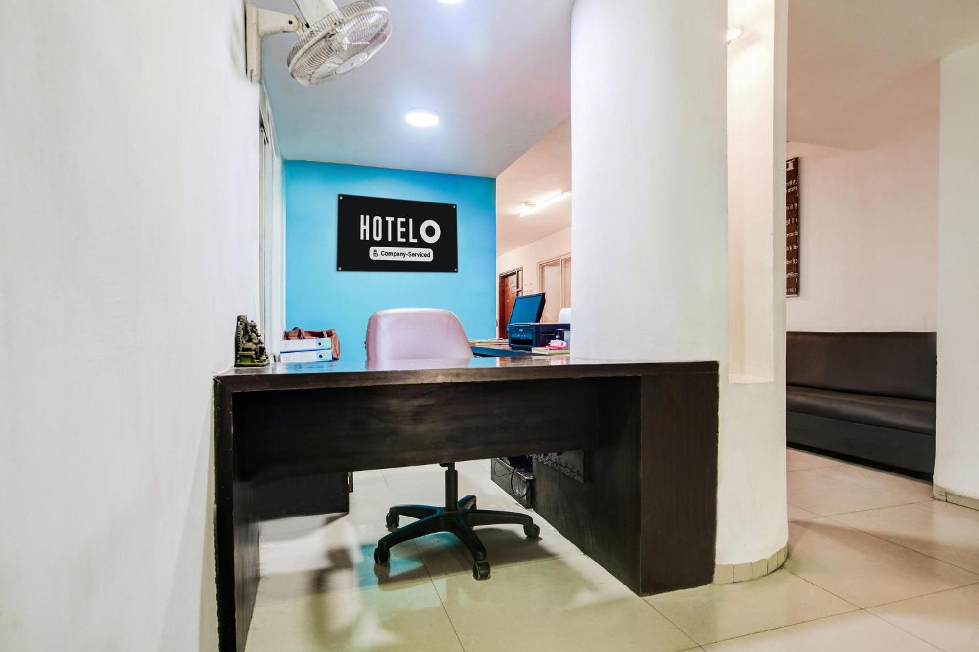 Super Hotel O Indraprasth Indore Buitenkant foto